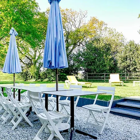 Le Clos Des Ty Vakantiehuis *